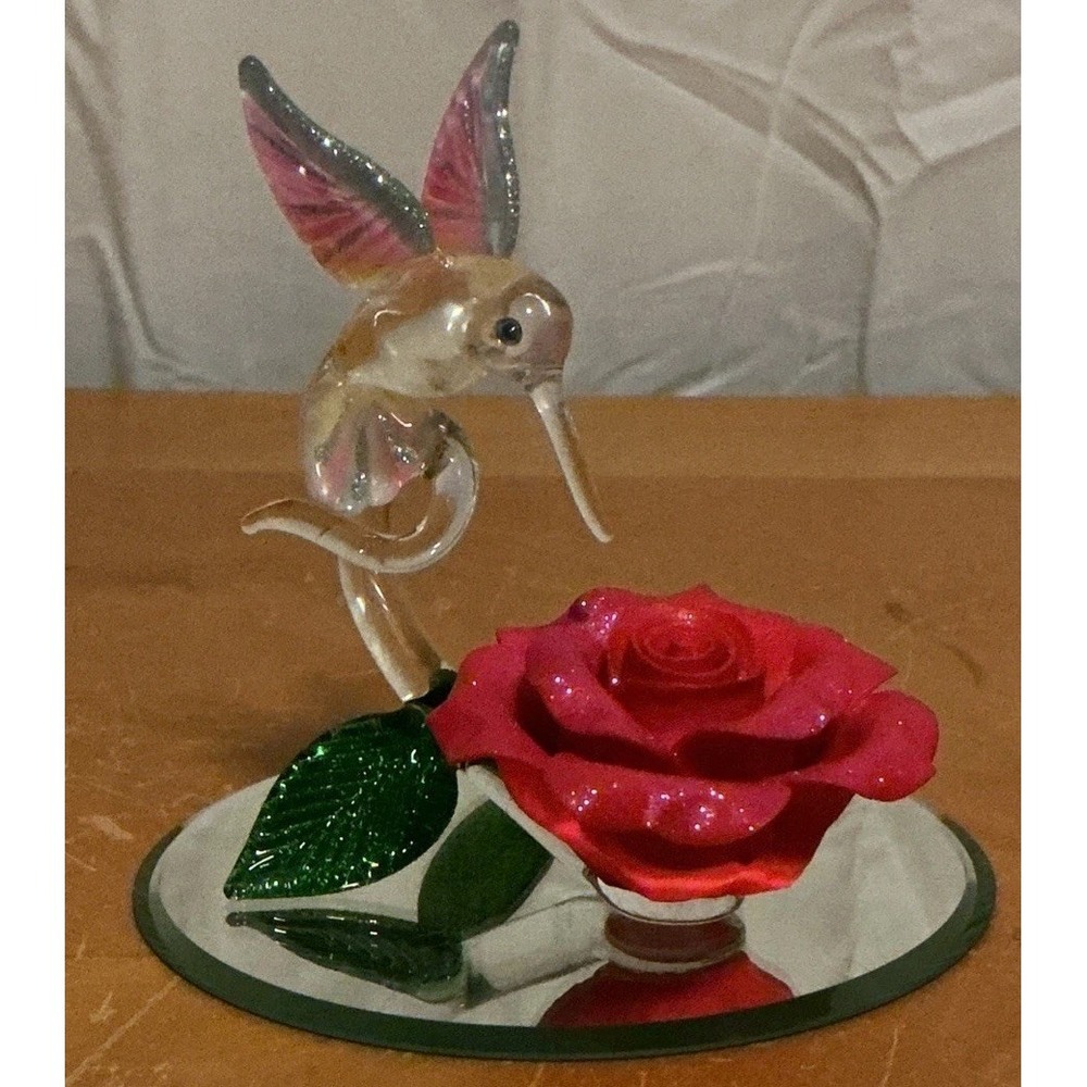 4.5" Glass‎ Baron Pearled Hummingbird With Red Porcelain Rose And Green Leaf